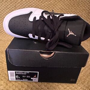 Jordan Kids Black and White Sneakers